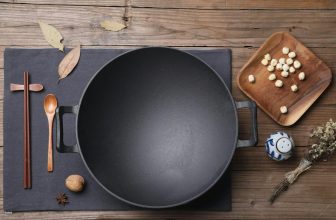 How to Use a Chop Stick