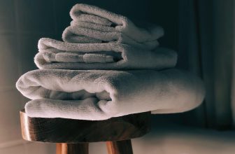 How to Use a Birthing Stool