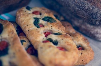 How to Use a Roaster Oven