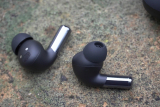 How to Use Earbuds